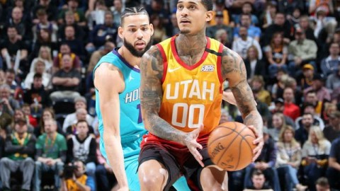 黄蜂VS爵士！残阵PK逆袭黑马，东部黑马能否客场擒鱼腩？——NBA常规赛前瞻