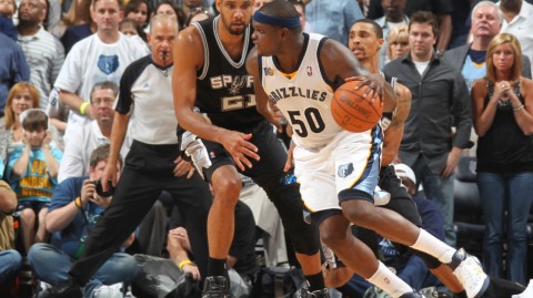 黑八奇迹十五周年回头望 邓肯被胖揍的灰熊大战至今仍是传说